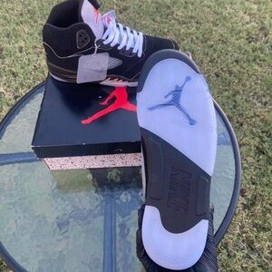 Jordan 5 metallic Men’s